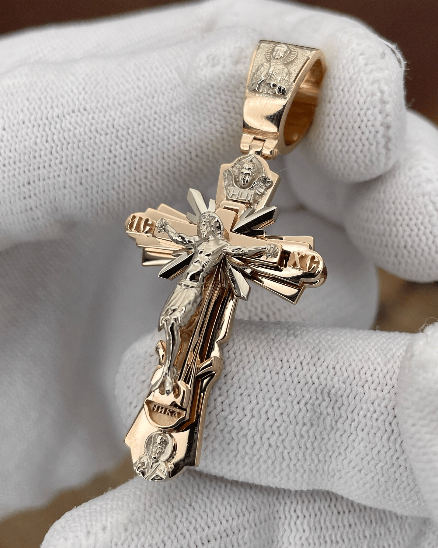 ⌛Inwijding van de Heilige Jezus Hanger